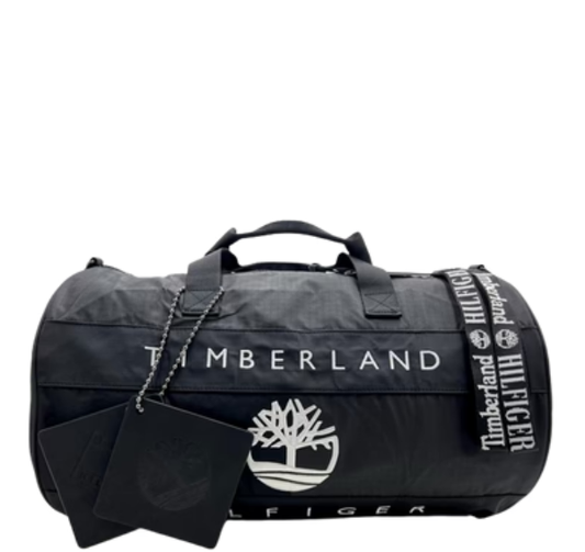 حقيبة تومي هيلفيغر × تمبرلاند سوداء بشعار معاد تدويره