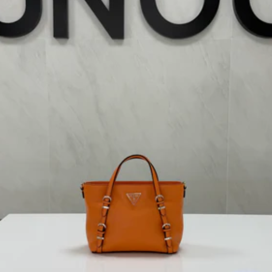 Guess Levia Small Hobo - Tangerine