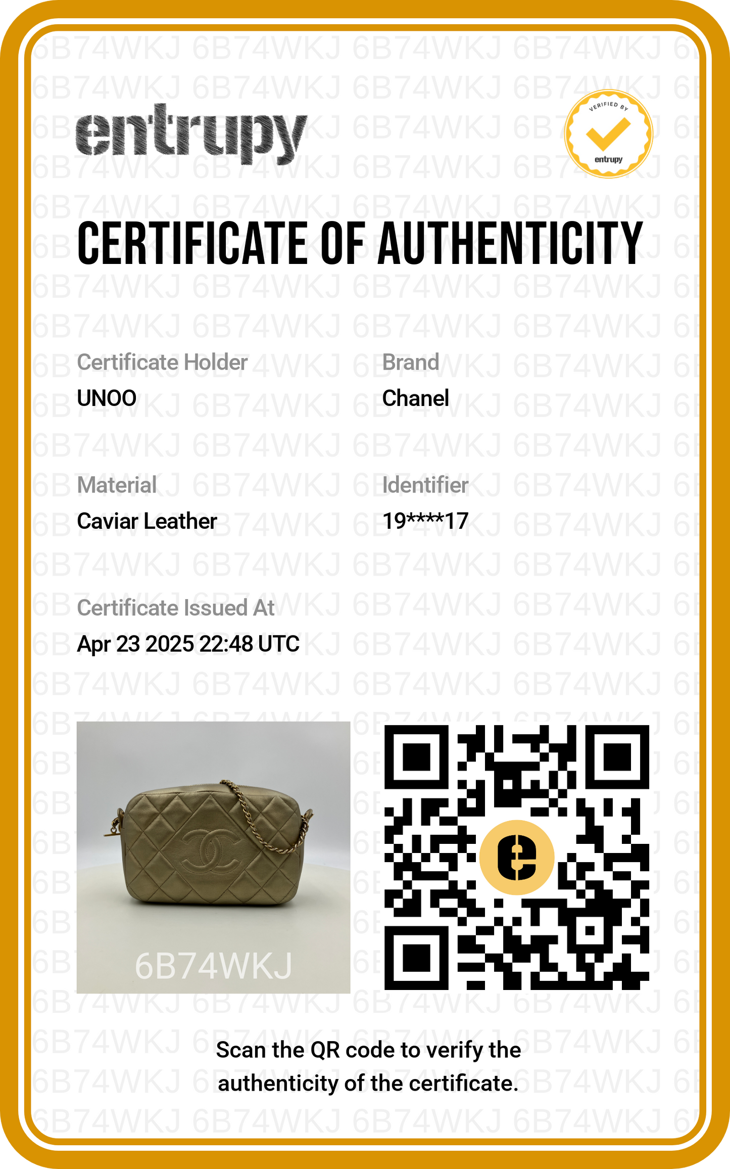 Chanel Quilted Leather Camera Bag Ivory-Beige