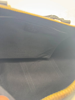 Gucci Medium GG Supreme Joy Boston Bag White Black Trim Strap - www.unoo.com