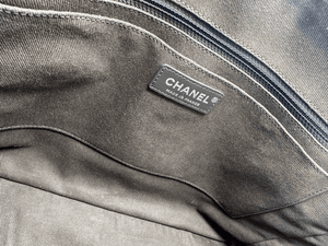 Chanel Quilted CC Lambskin Leather Bowler Shoulder Bag - www.unoo.com