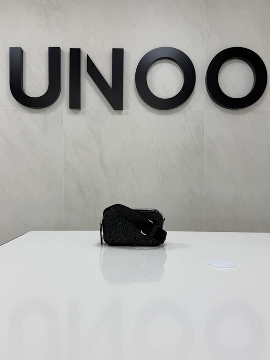 Coach Wyatt Crossbody In Signature Leather- Black