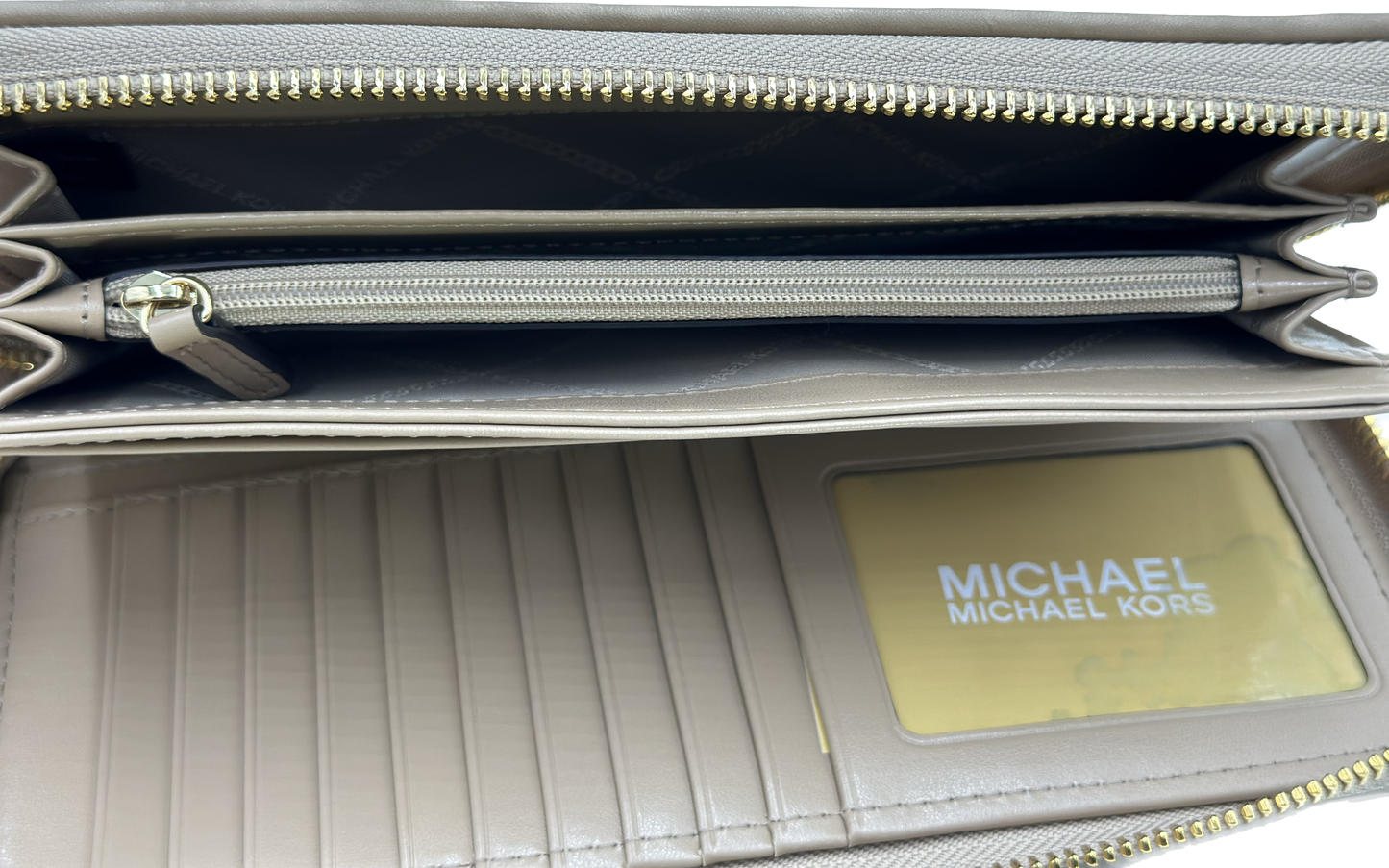 Michael Kors Women's Jet Set Travel Continental Jacquard Animal Print Wallet