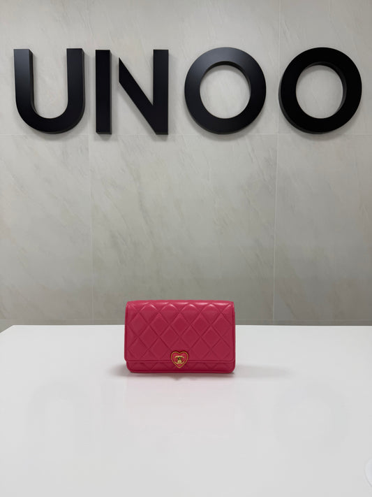 Chanel Matrasse Heart Chain Wallet Pink - PRE OWNED