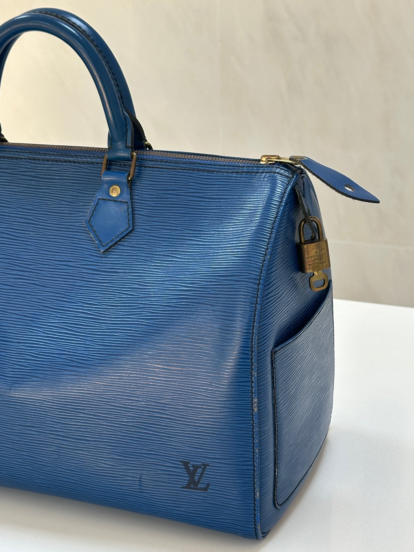 Louis Vuitton Toledo Blue Epi Leather Speedy - PRE OWNED