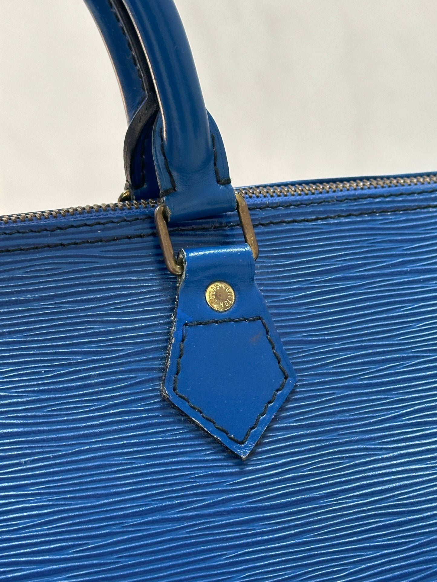 Louis Vuitton Toledo Blue Epi Leather Speedy - PRE OWNED
