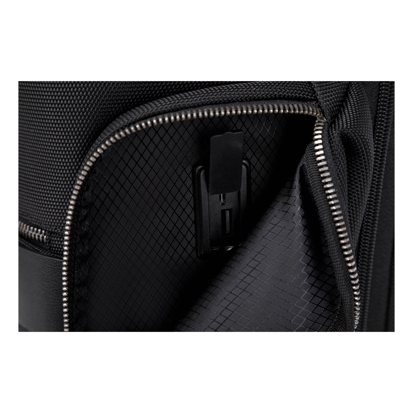 UNOO Houston Travel Backpack - Black