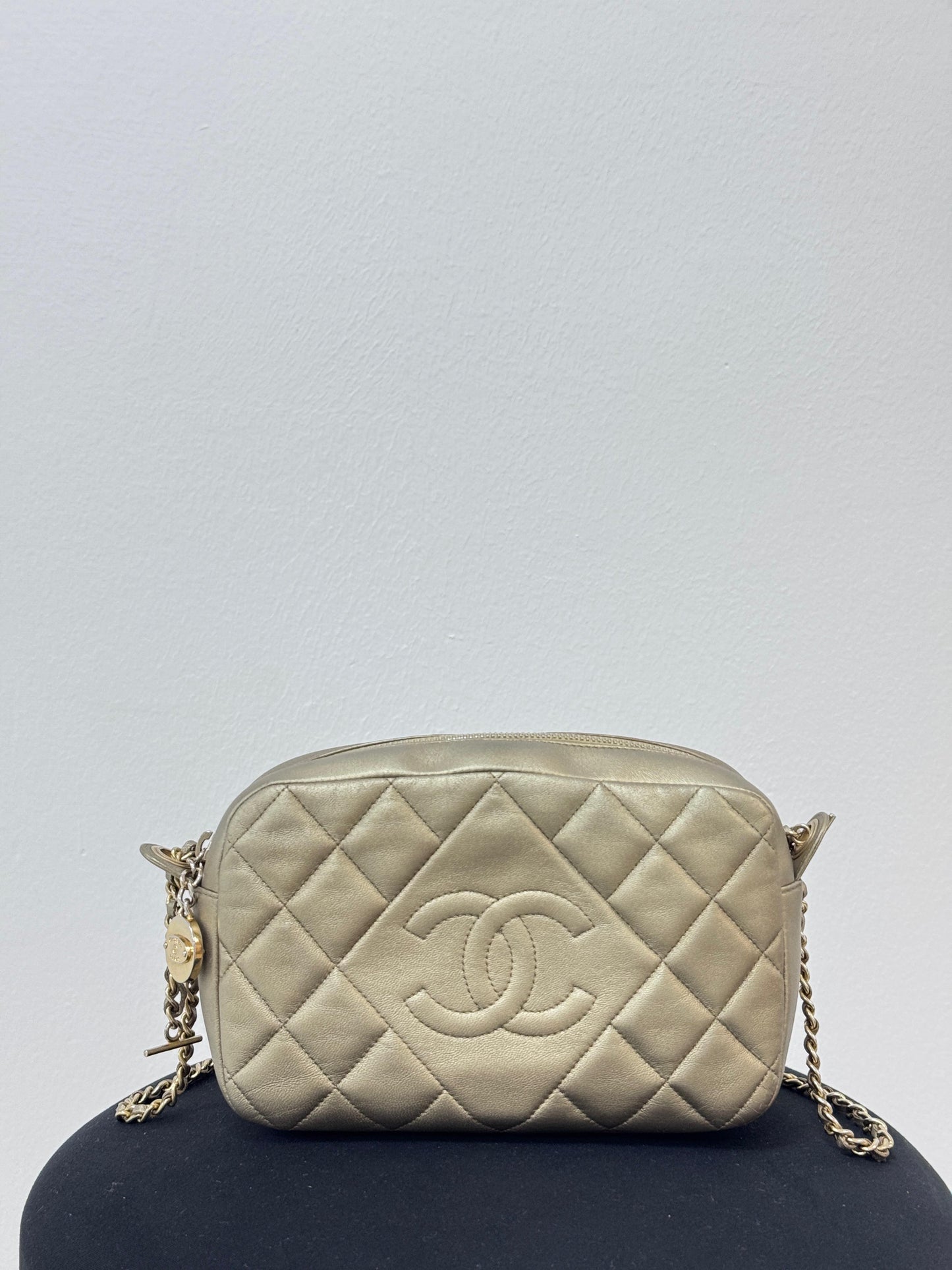 Chanel Quilted Leather Camera Bag Ivory-Beige