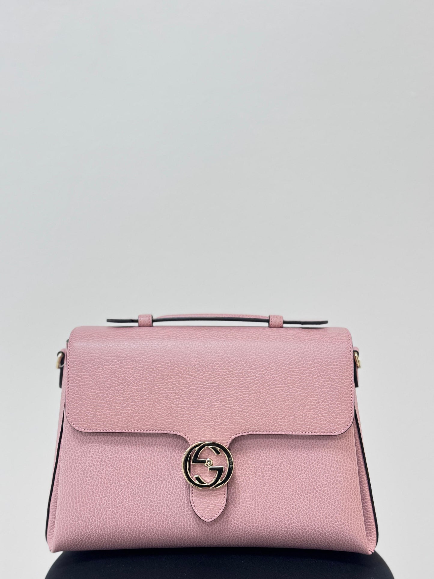 Gucci Dollar Calfskin Medium Interlocking G Top Handle Shoulder Bag- Soft Pink