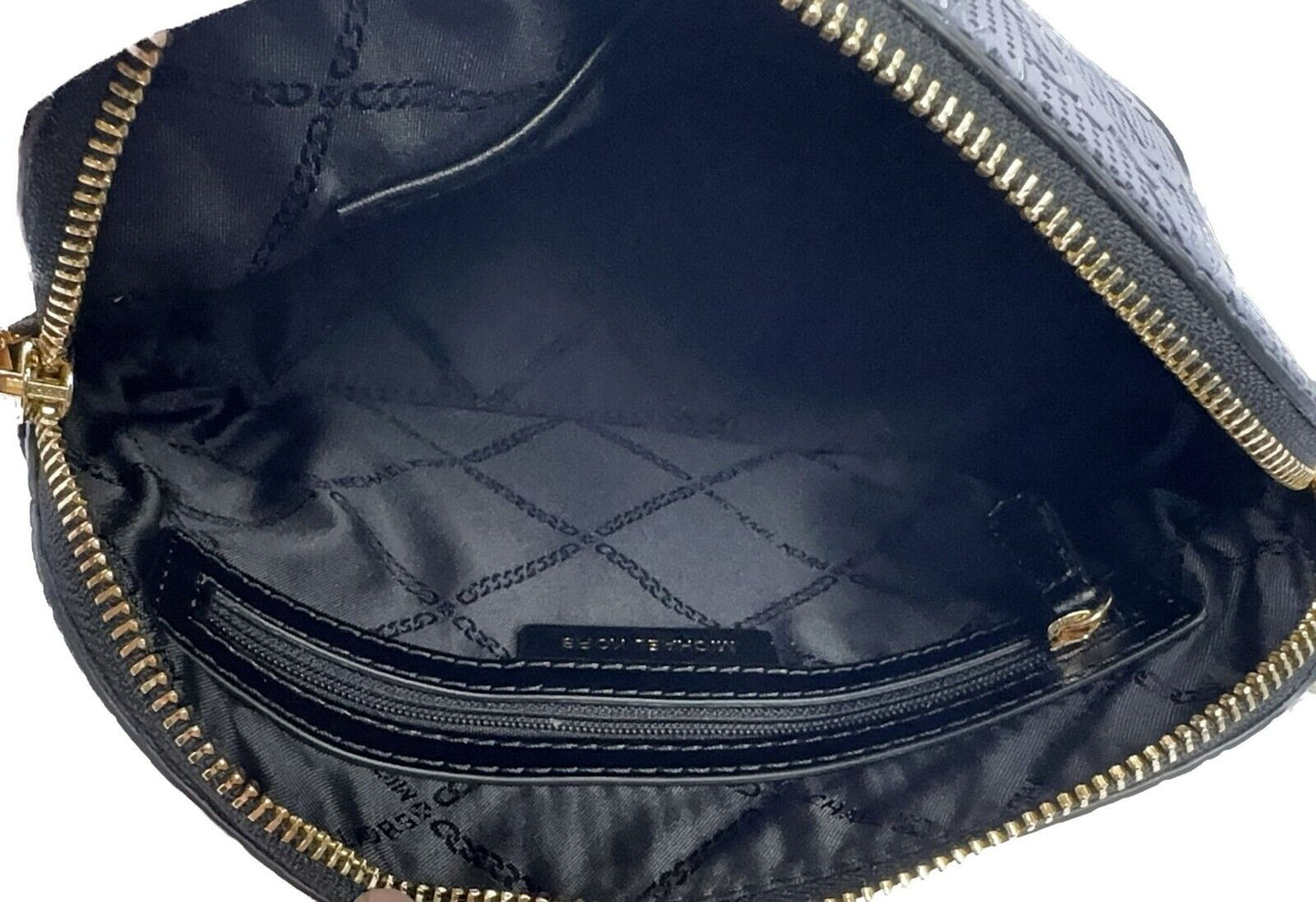 Michael Kors Jet Set Charm Dome Monogram Crossbody Bag
