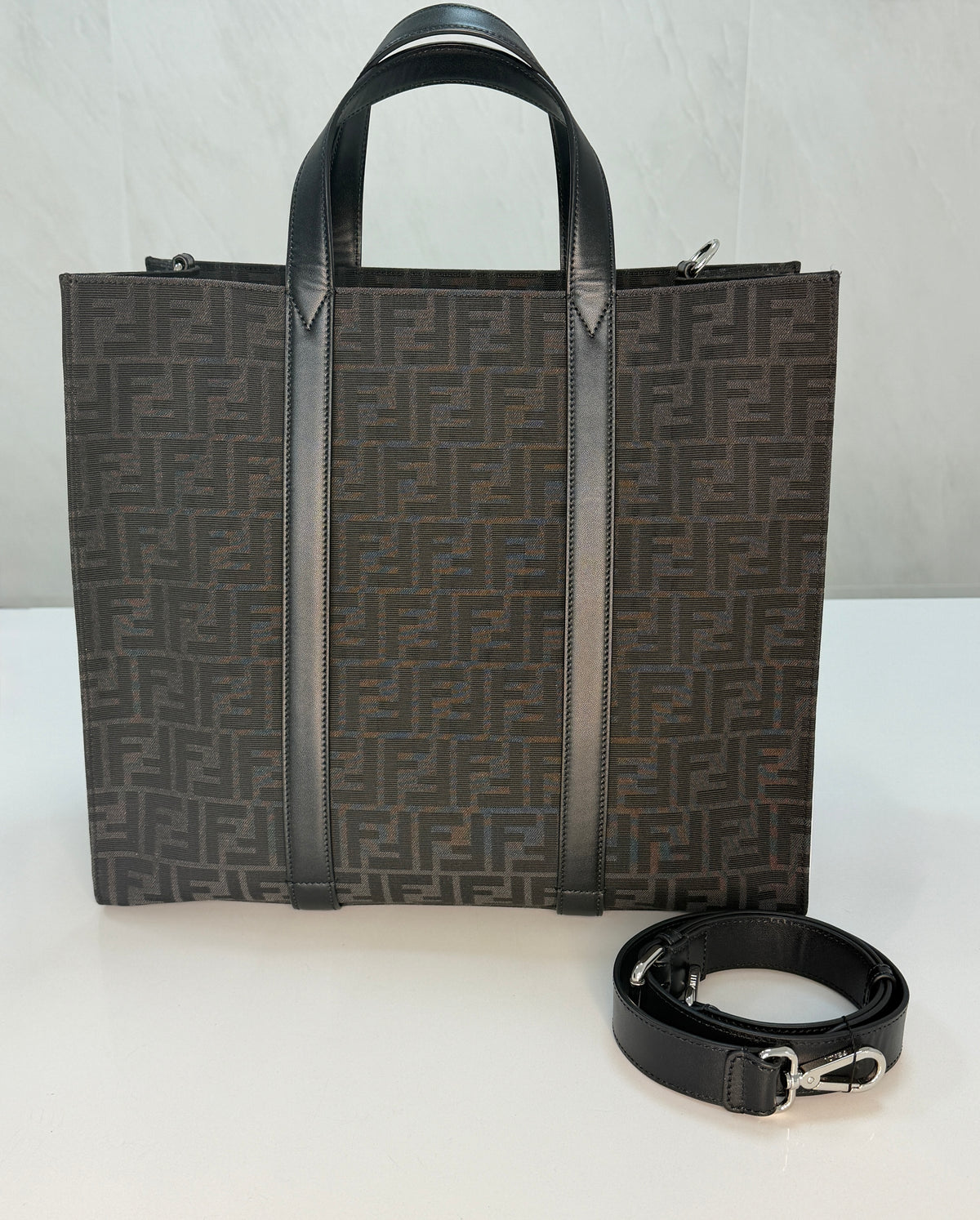 Fendi Jacquard Shopper Tote – Black FF Motif (Pre-Owned)