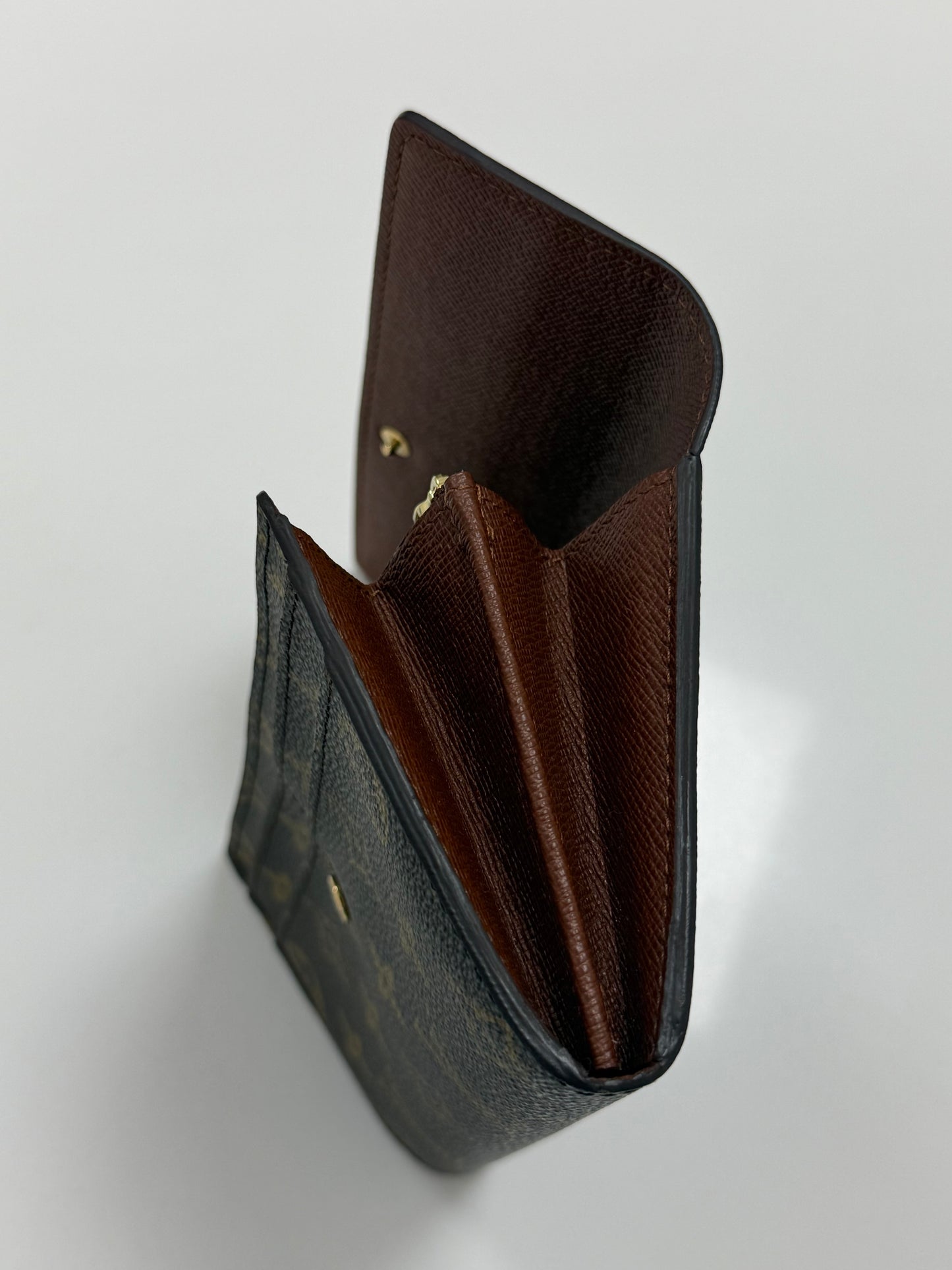 Louis Vuitton Monogram Canvas Sarah Wallet - PRE OWNED