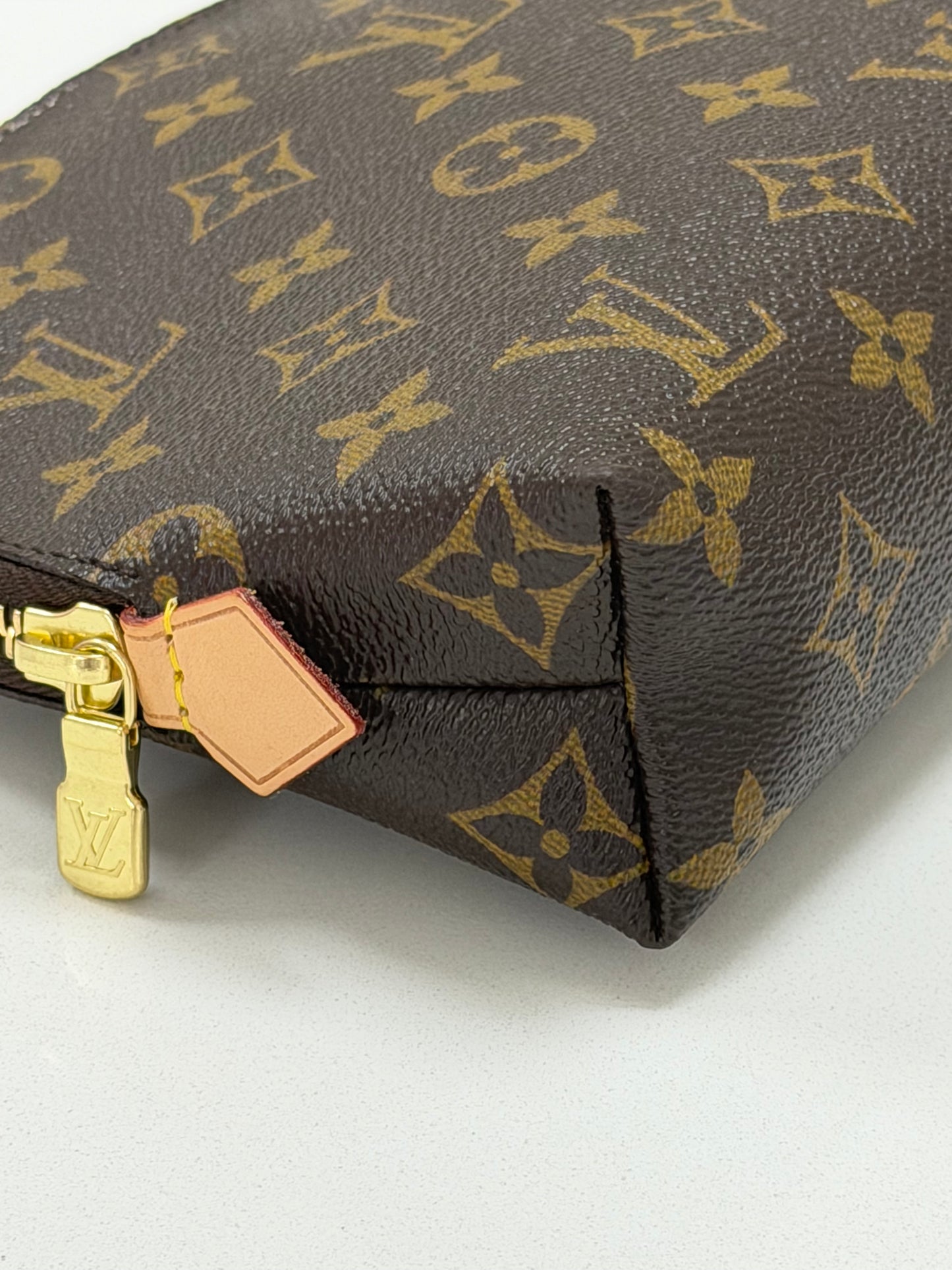 Louis Vuitton Cosmetic Pouch - PRE OWNED