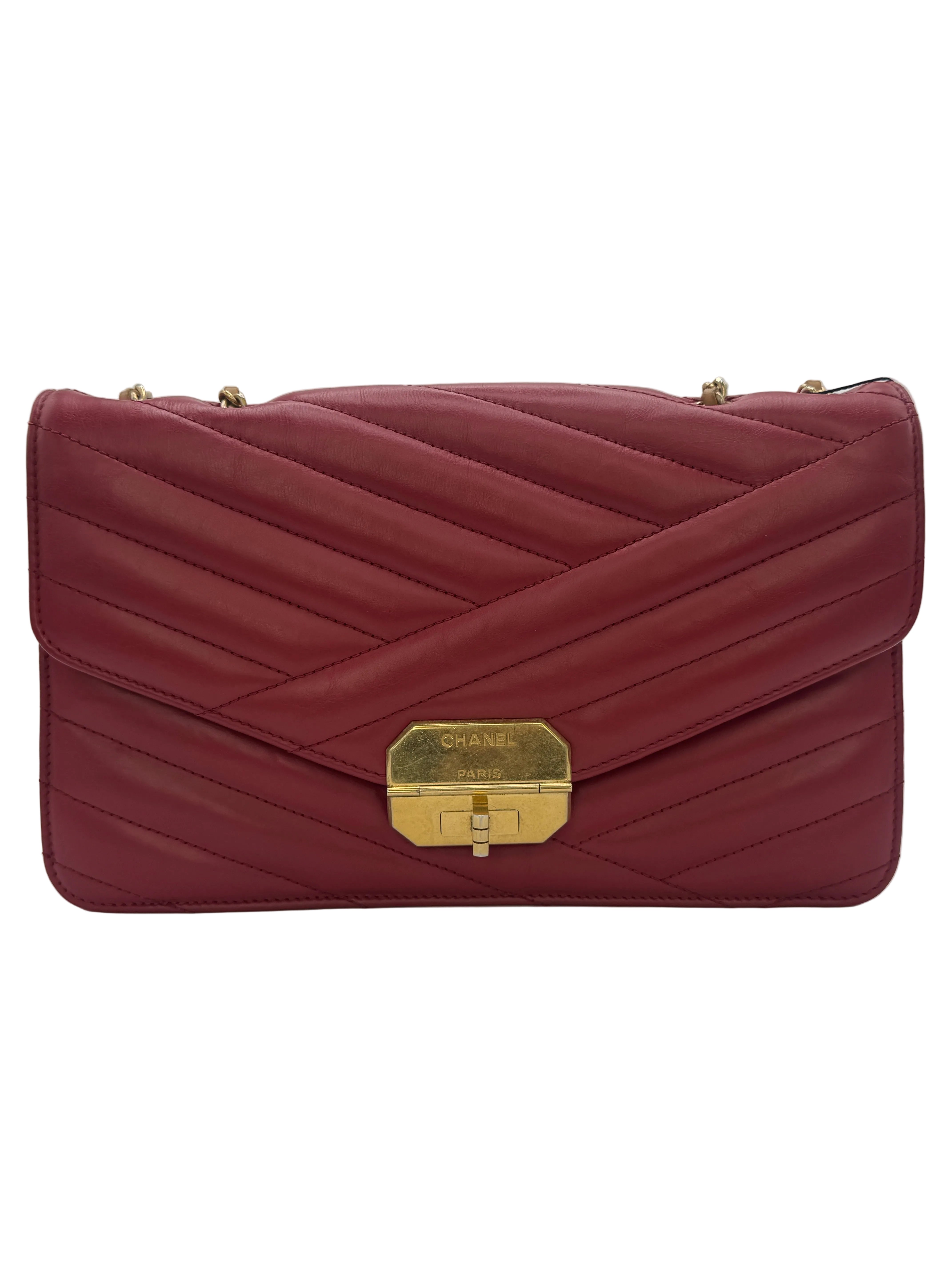 Chanel Gabrielle Flap Bag Chevron Quilted Lambskin Black Gold Chain Shoulder Bag