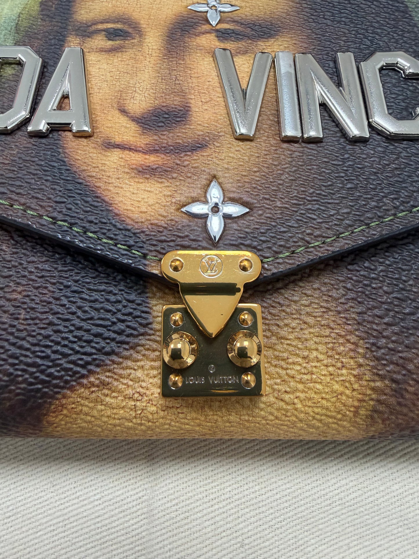 Louis Vuitton Chain Wallet Pouchette Mona Lisa - PRE OWNED