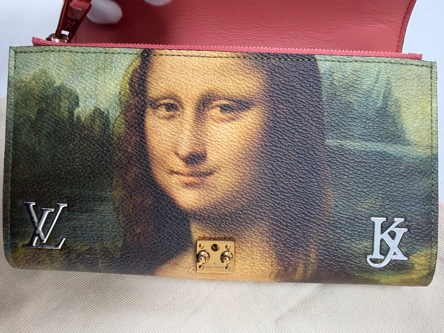 Louis Vuitton Chain Wallet Pouchette Mona Lisa - PRE OWNED