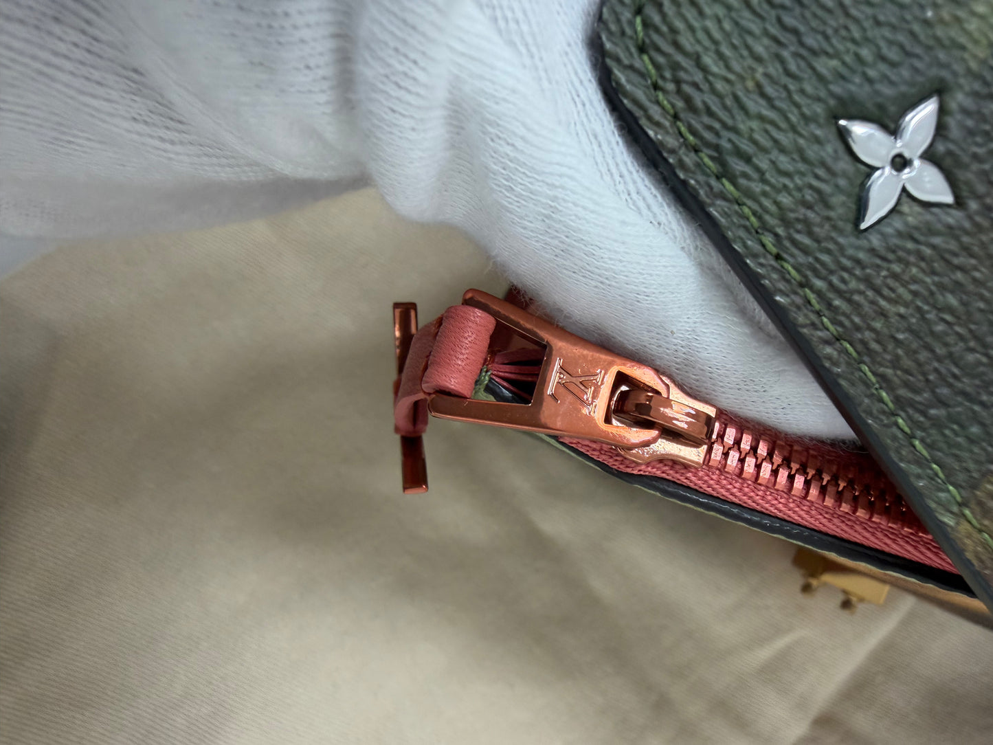 Louis Vuitton Chain Wallet Pouchette Mona Lisa - PRE OWNED