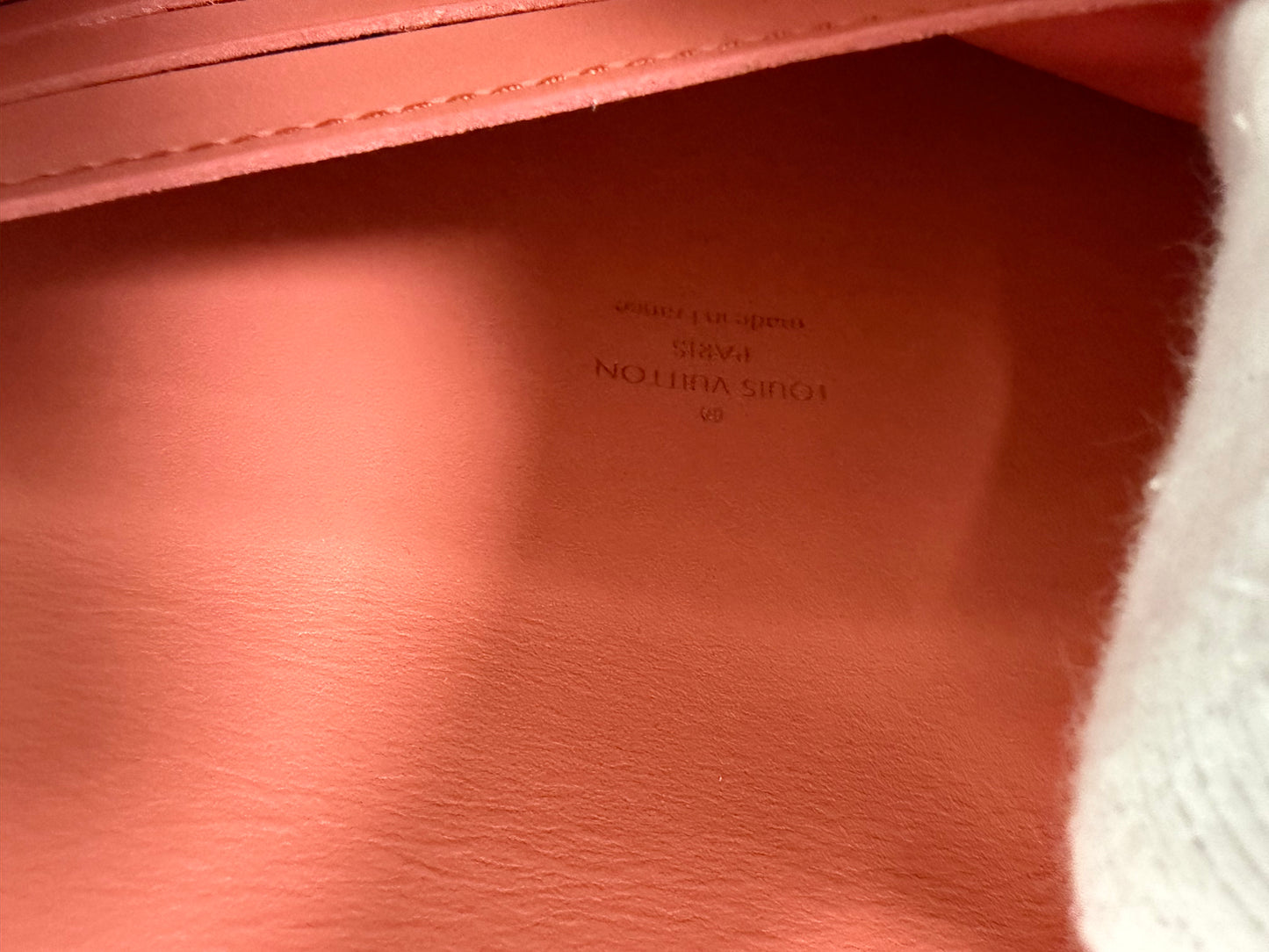 Louis Vuitton Chain Wallet Pouchette Mona Lisa - PRE OWNED