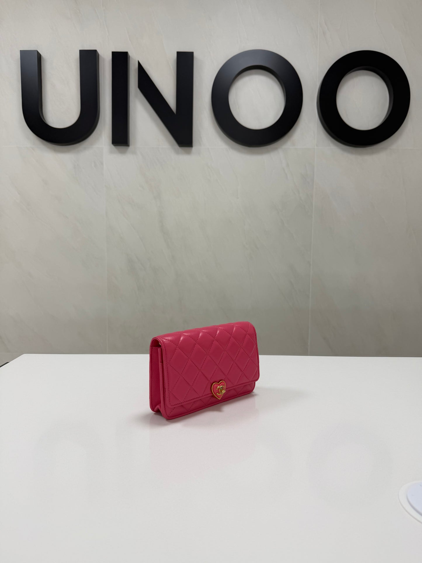 Chanel Matrasse Heart Chain Wallet Pink - PRE OWNED