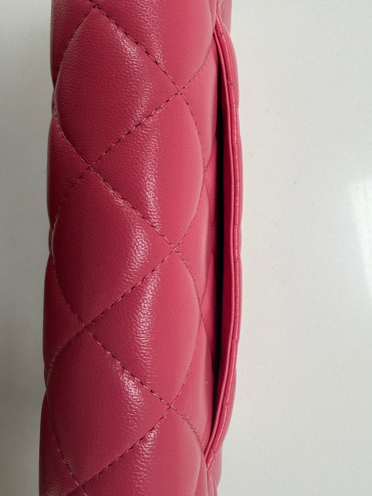 Chanel Matrasse Heart Chain Wallet Pink - PRE OWNED