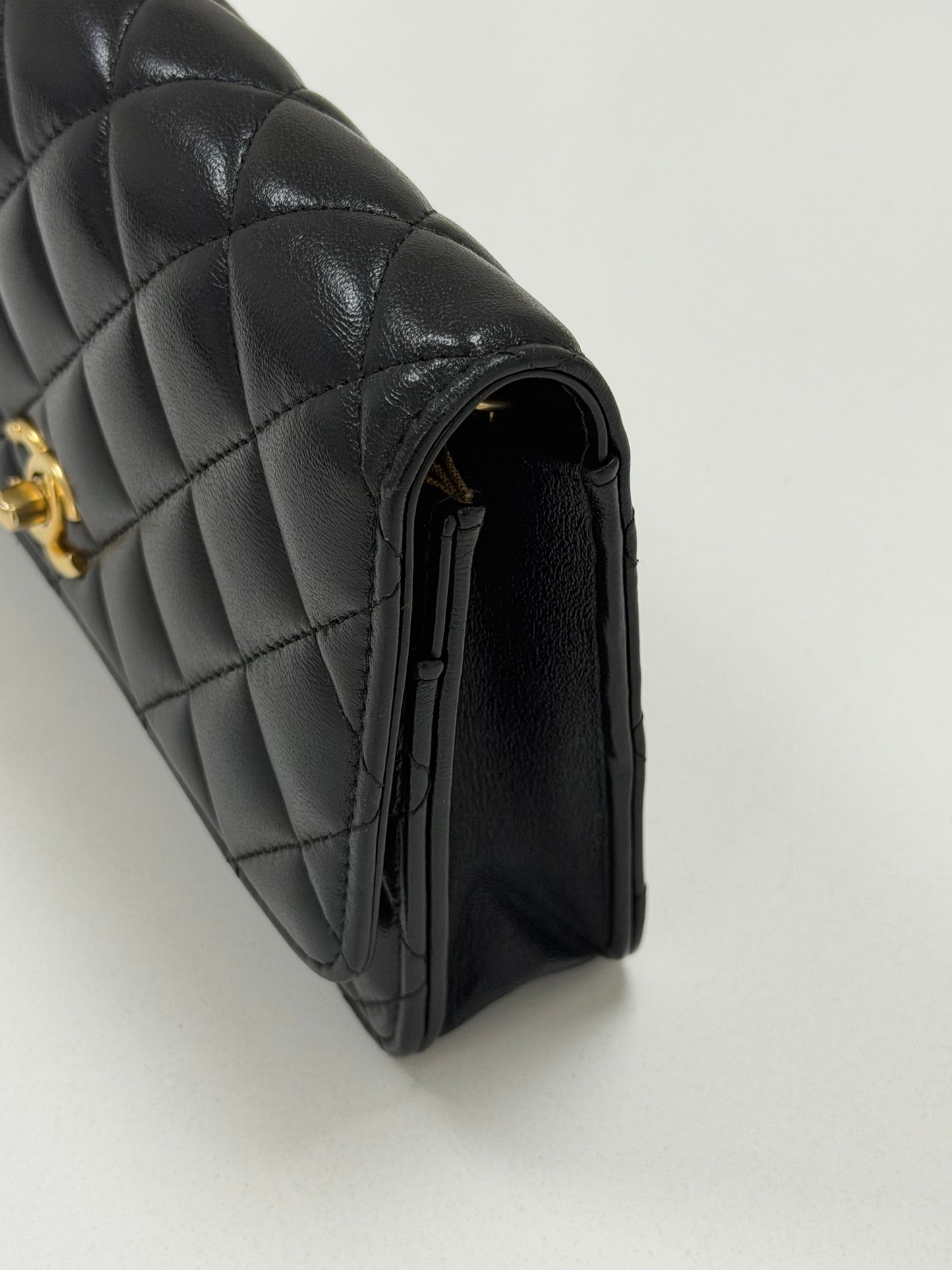 Chanel Wallet on Chain in Black Leather - PRE OWNED