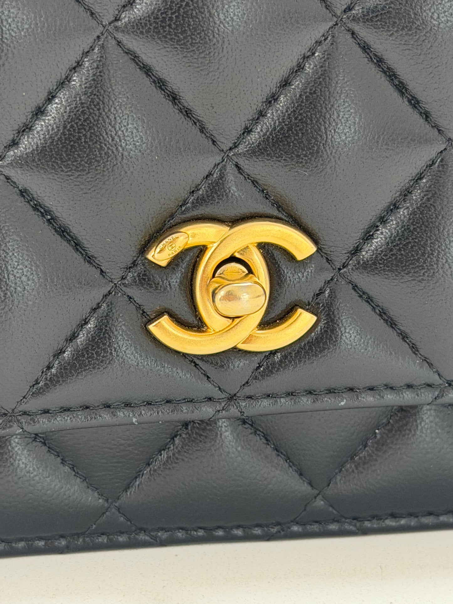 Chanel Wallet on Chain in Black Leather - PRE OWNED
