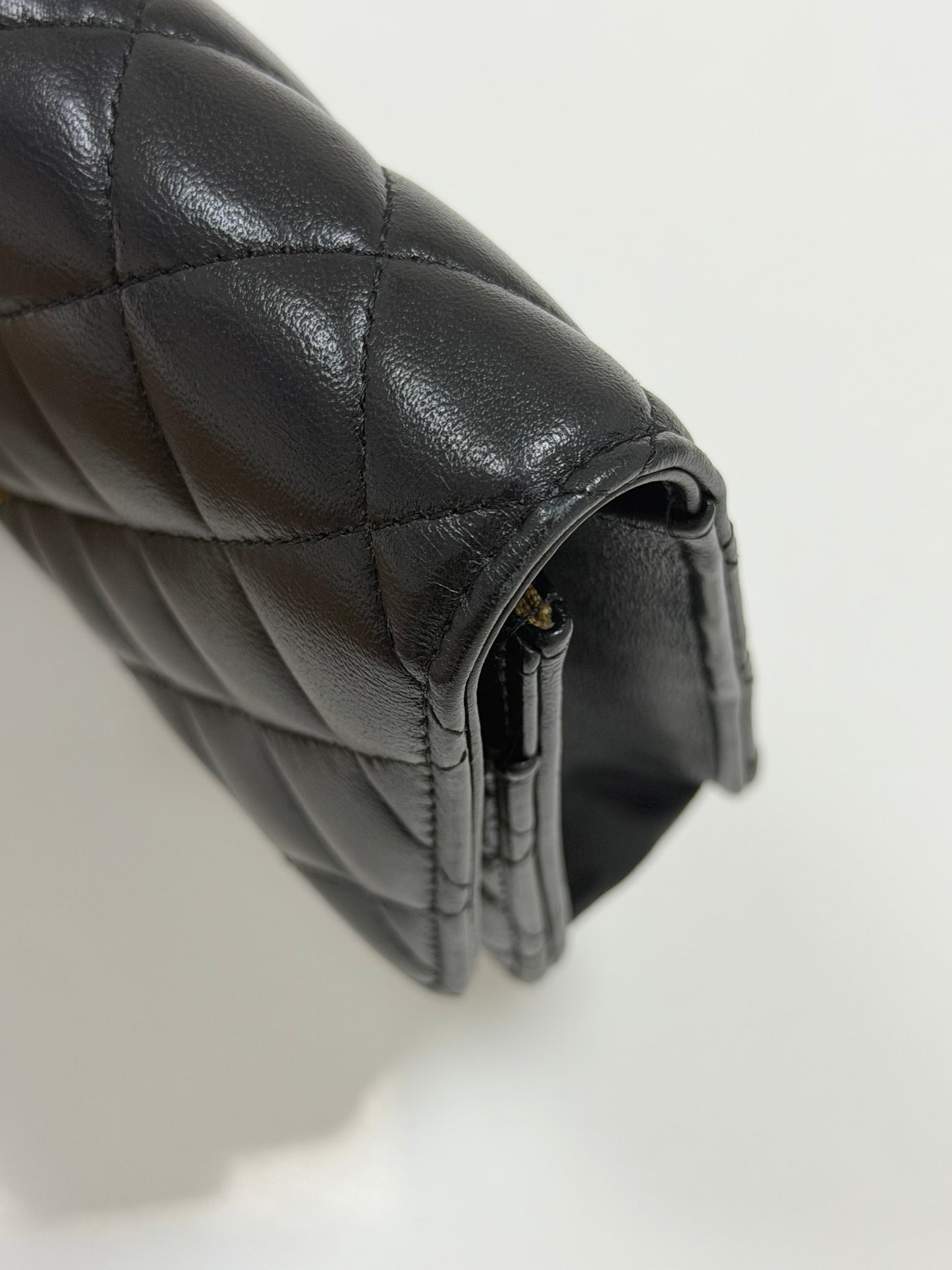 Chanel Wallet on Chain in Black Leather - PRE OWNED