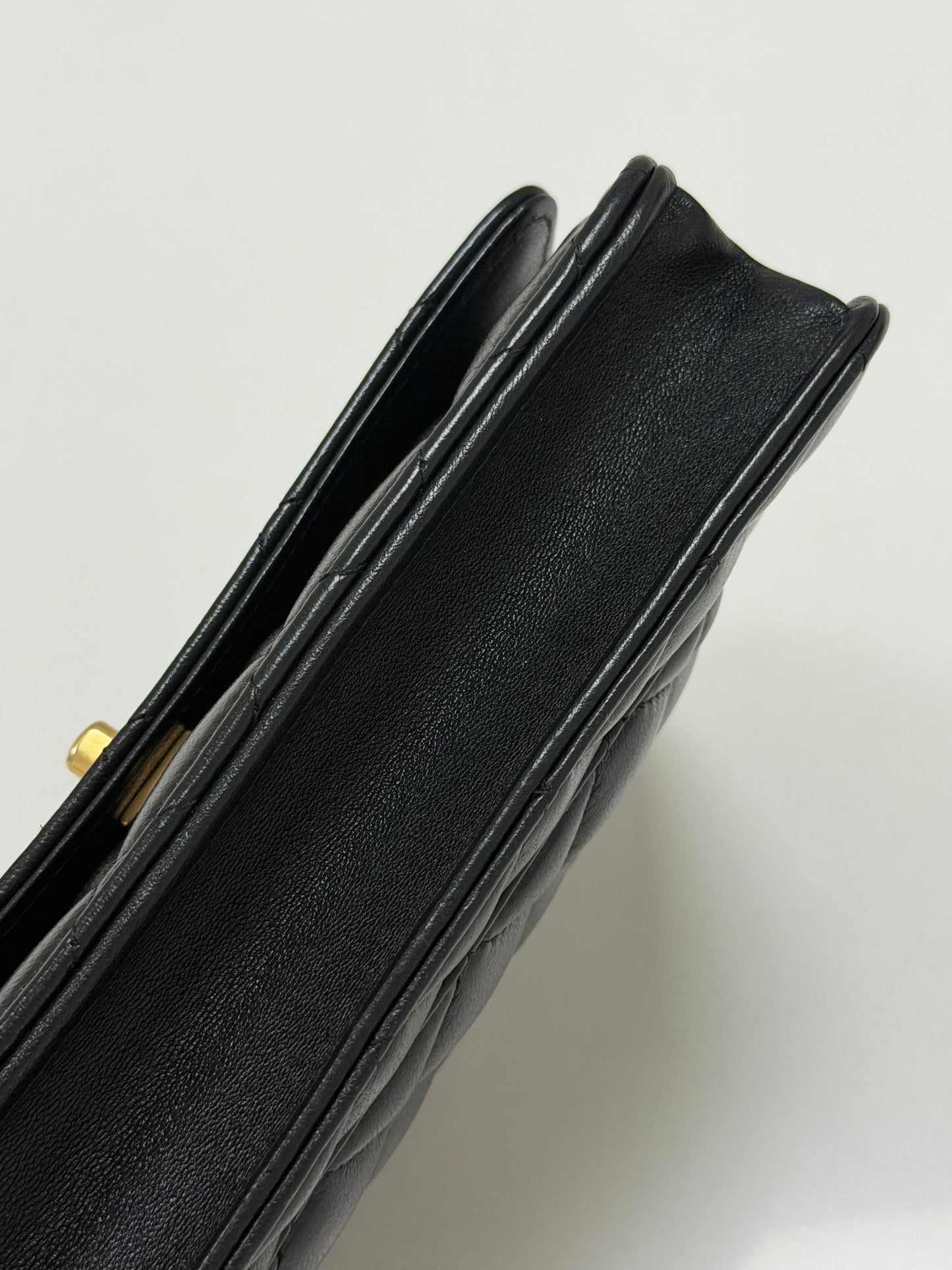 Chanel Wallet on Chain in Black Leather - PRE OWNED