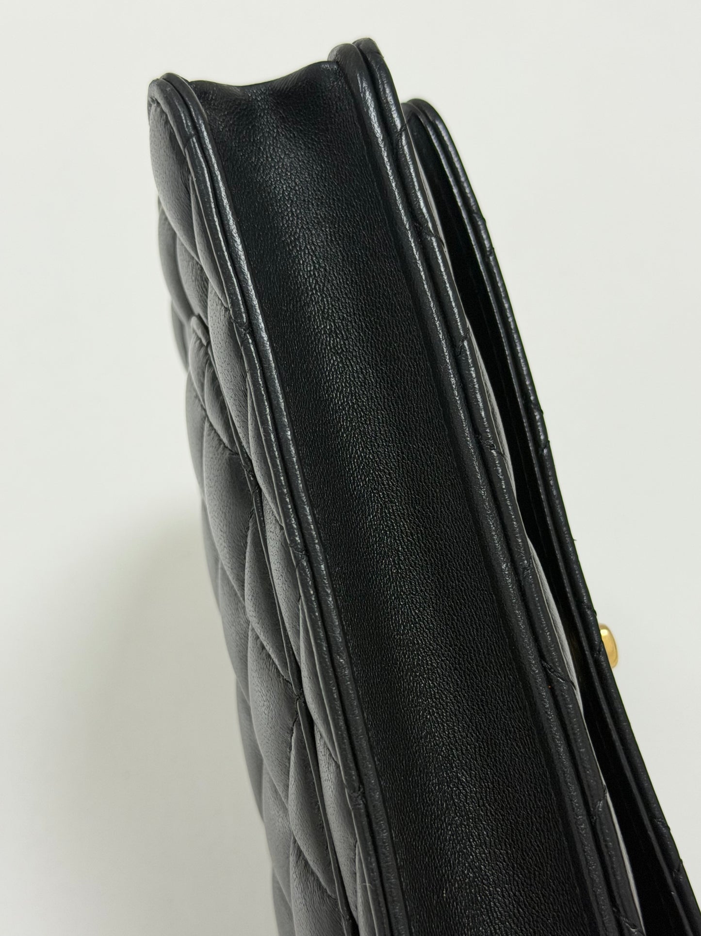 Chanel Wallet on Chain in Black Leather - PRE OWNED