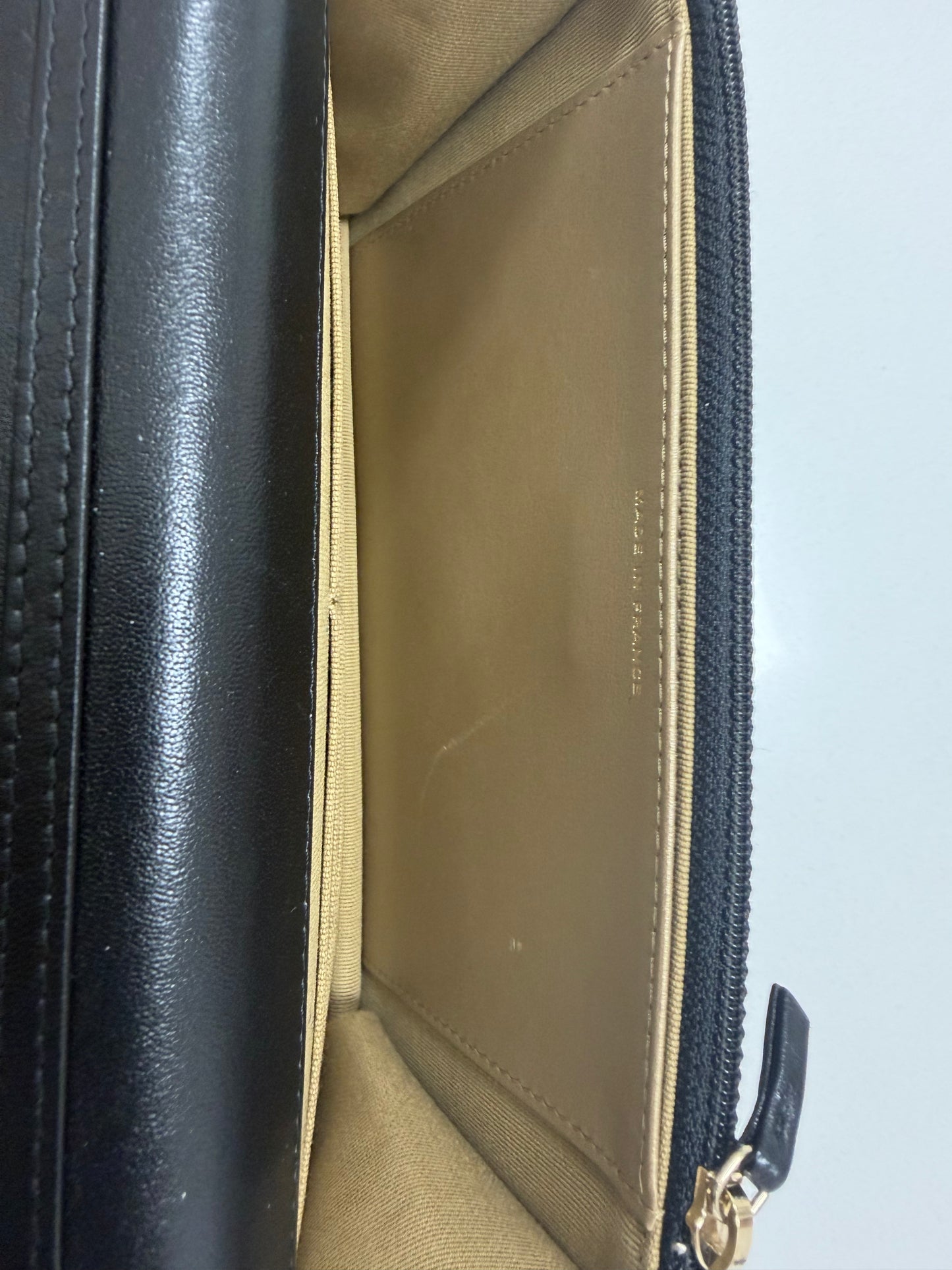 Chanel Wallet on Chain in Black Leather - PRE OWNED