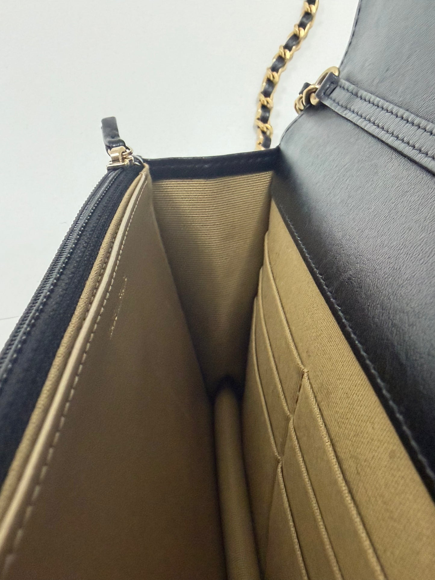 Chanel Wallet on Chain in Black Leather - PRE OWNED