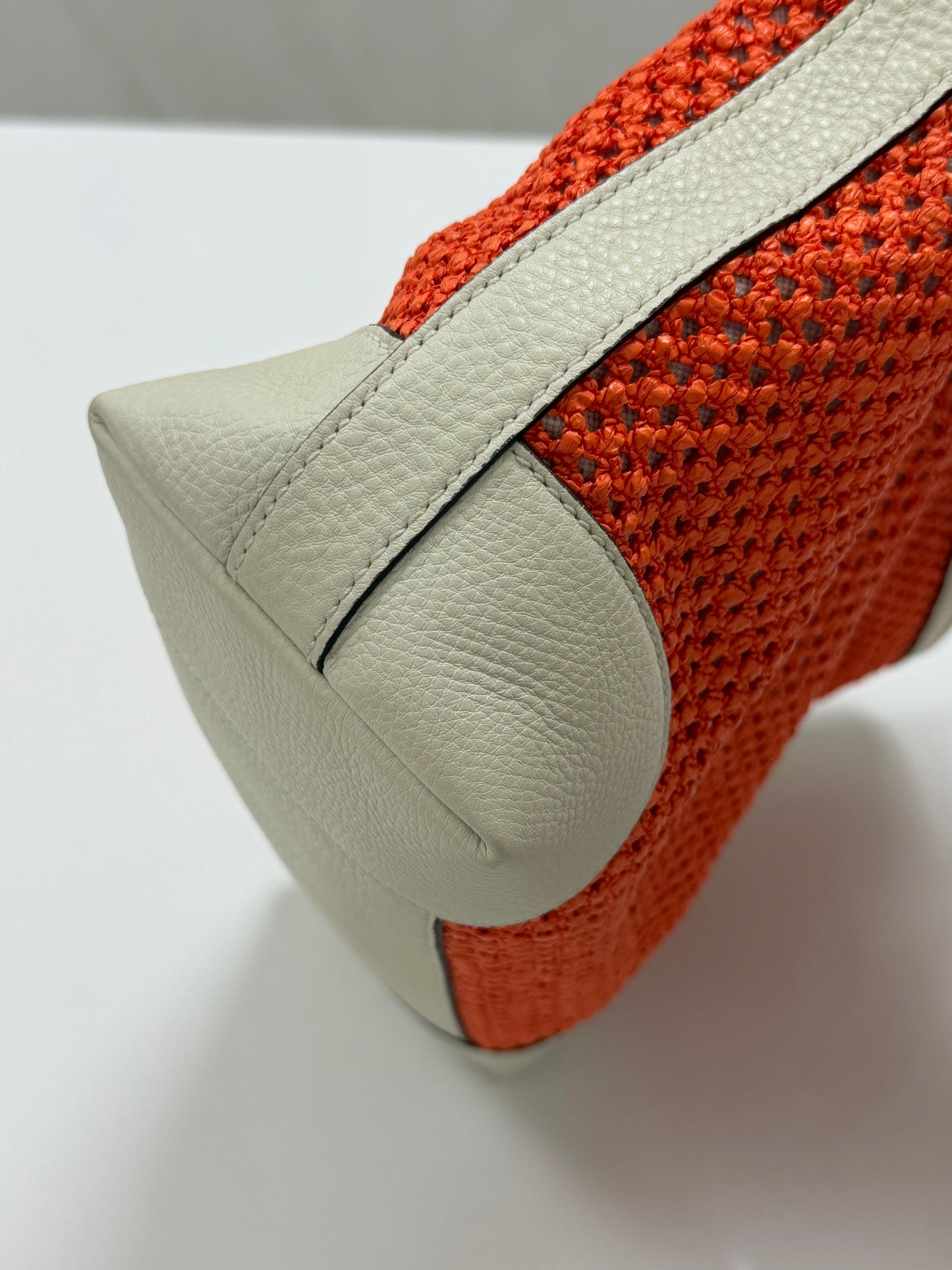 Gucci Bamboo Raffia Tote Bag White/Orange - PRE OWNED