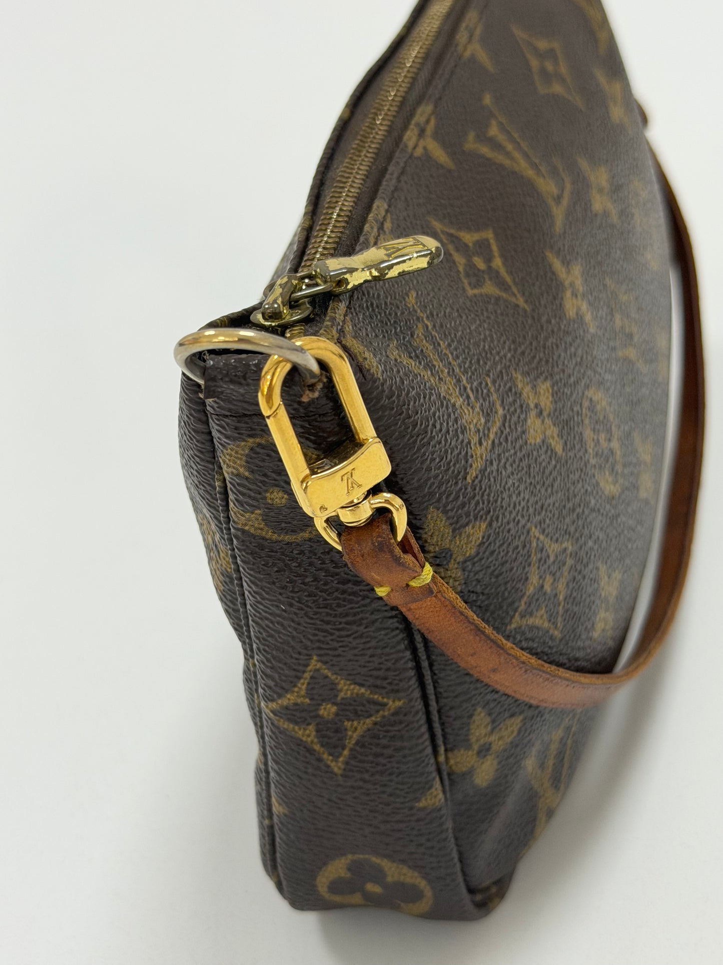 Louis Vuitton Monogram Canvas Pochette Accessories - PRE OWNED