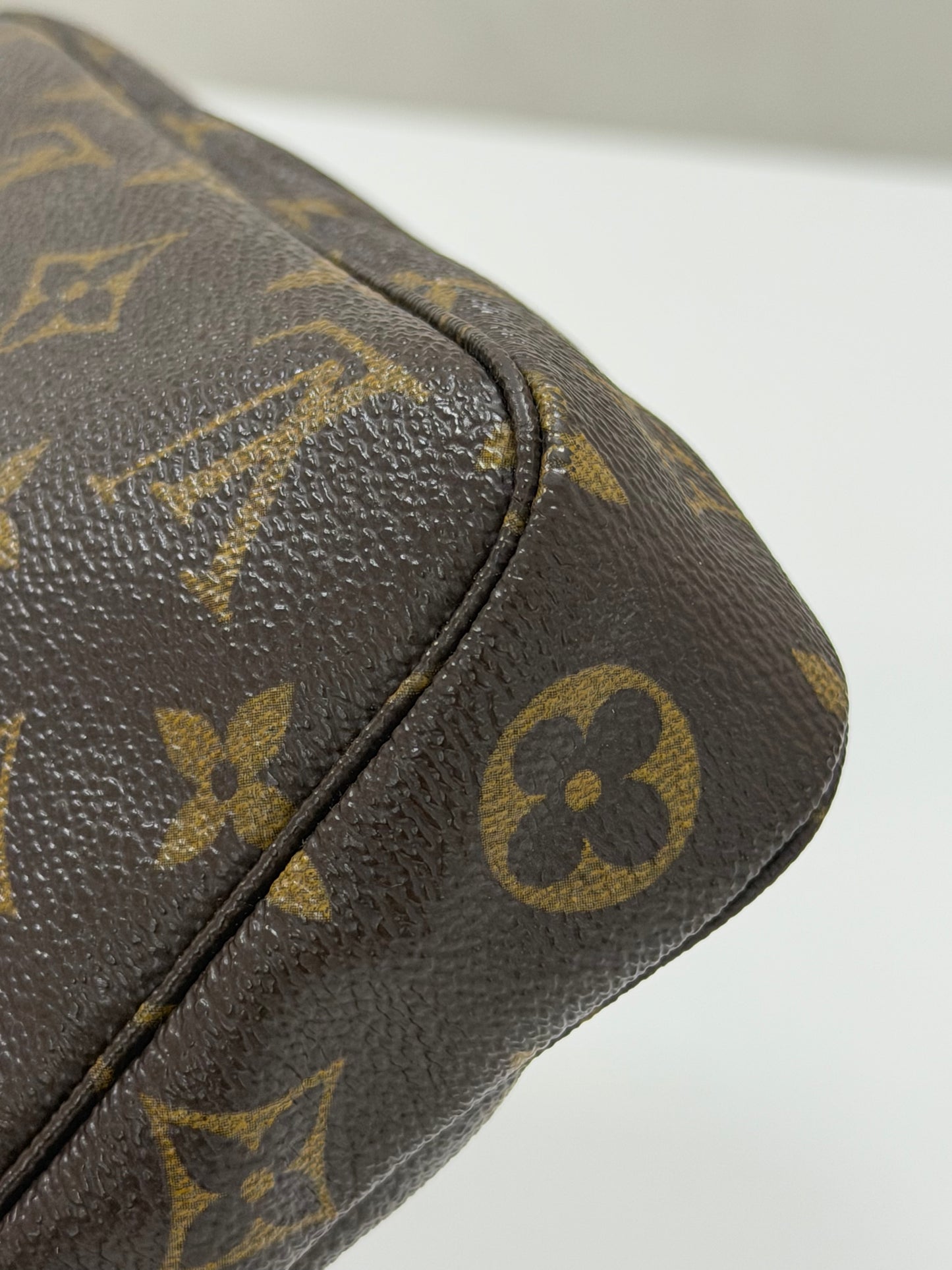 Louis Vuitton Monogram Canvas Pochette Accessories - PRE OWNED