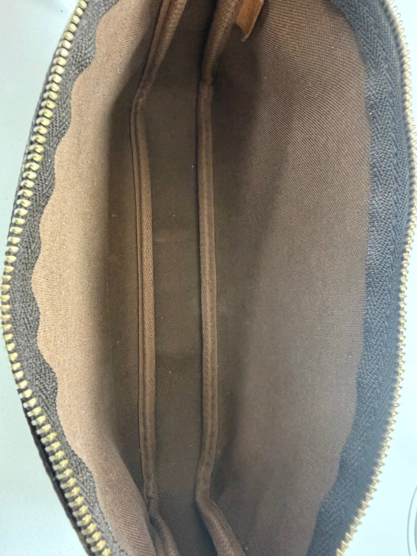 Louis Vuitton Monogram Canvas Pochette Accessories - PRE OWNED