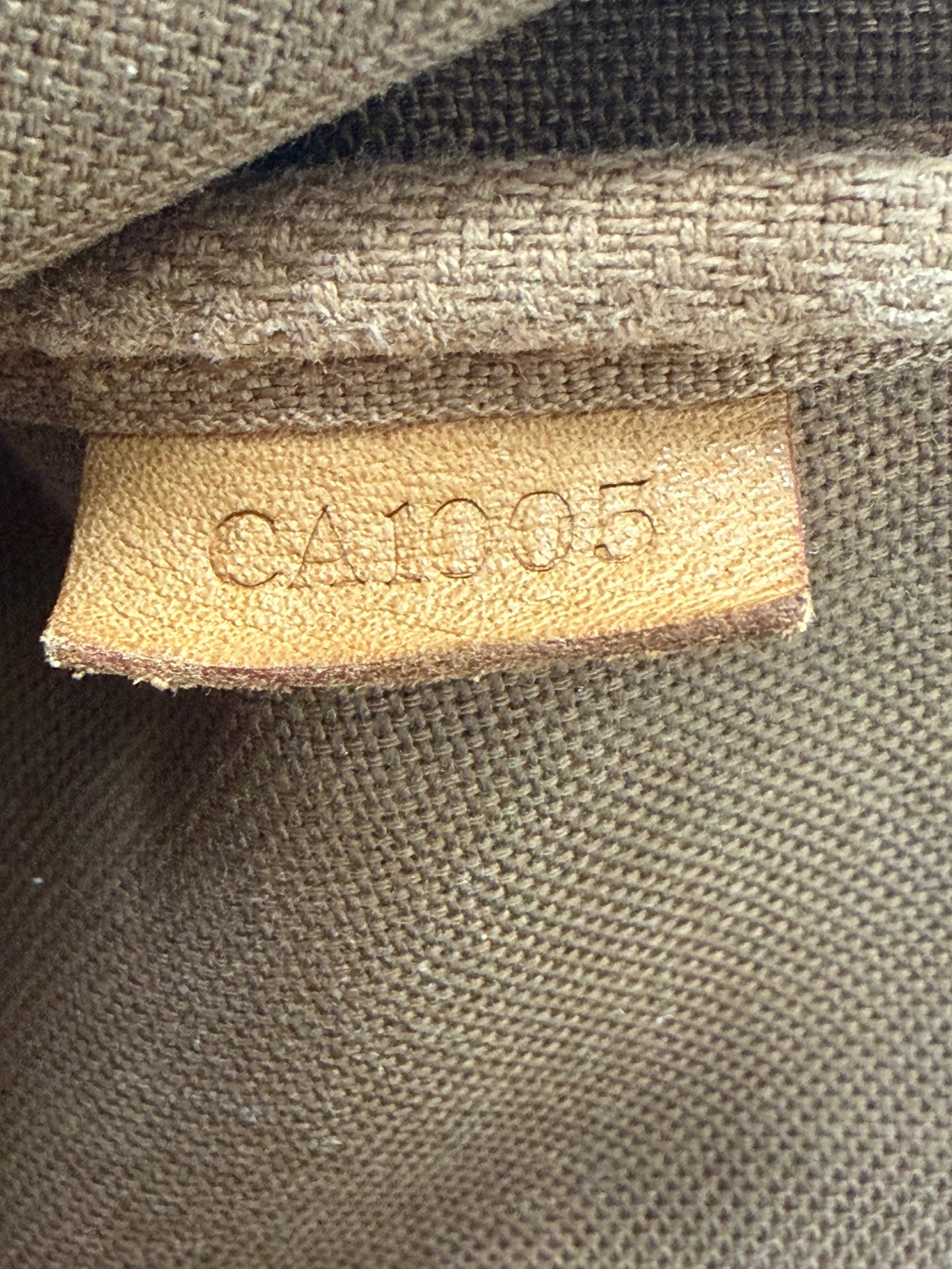 Louis Vuitton Monogram Canvas Pochette Accessories - PRE OWNED