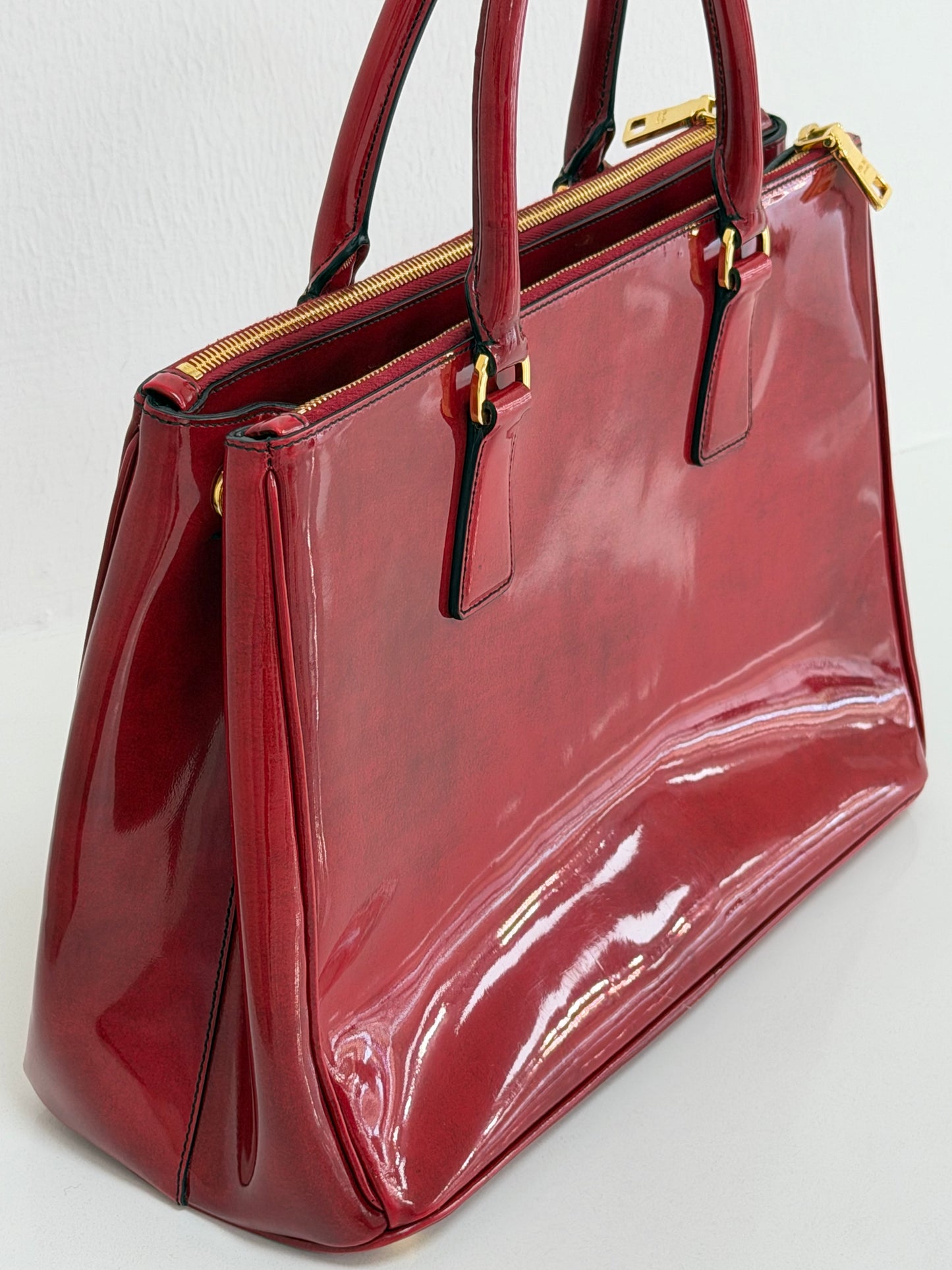 Prada Red Patent Spazzolato Leather Double Zip Tote - PRE OWNED