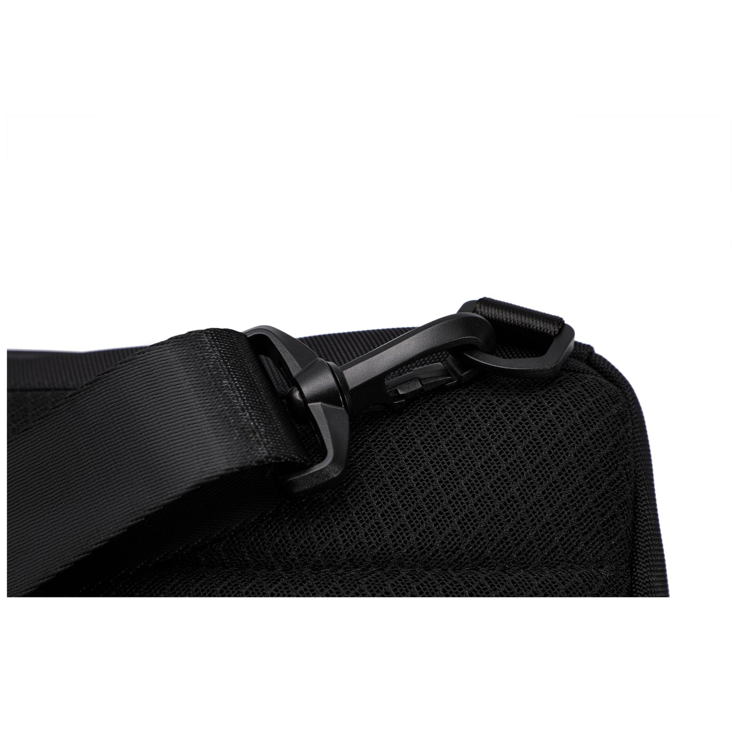 UNOO Sport Downforce Crossbody Sling Bag - Black