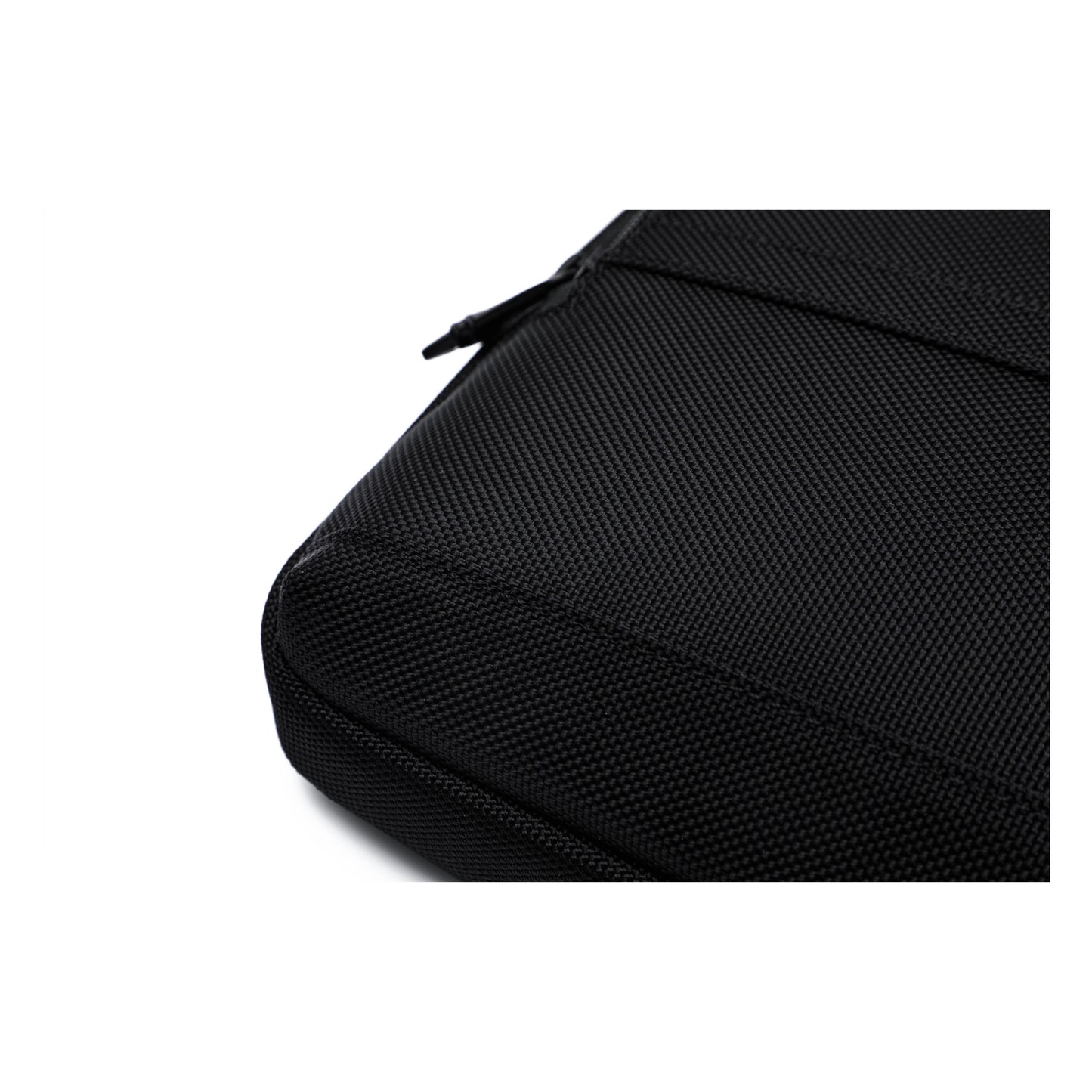 UNOO Matrix Laptop Sleeve – Black