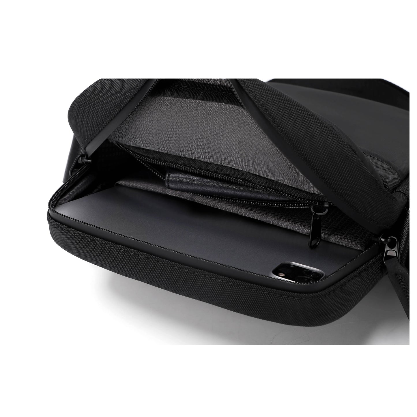 UNOO Cityline Crossbody – Black