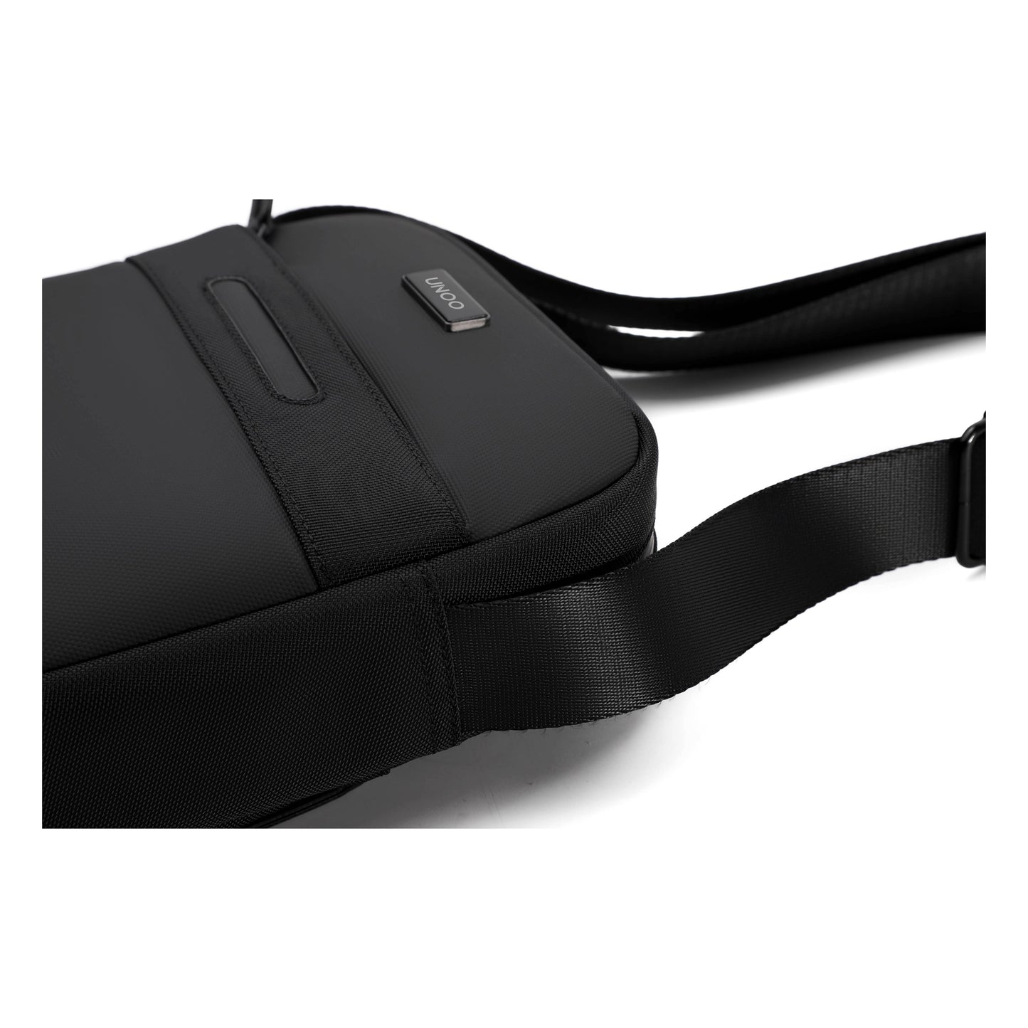 UNOO Cityline Crossbody – Black