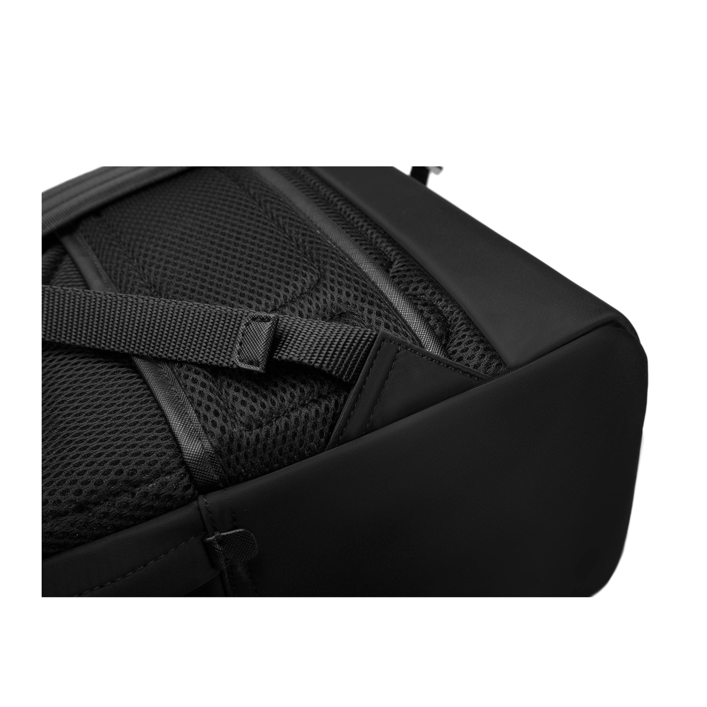 UNOO Pilot Backpack – Black