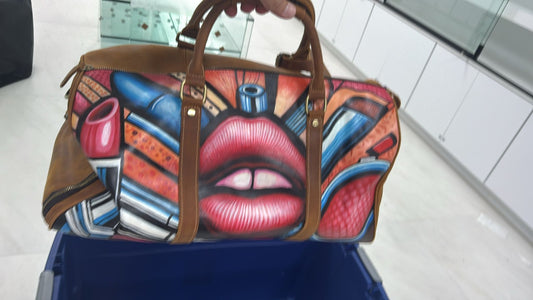 Lip Printed Duffle Bag- Brown/ Multi