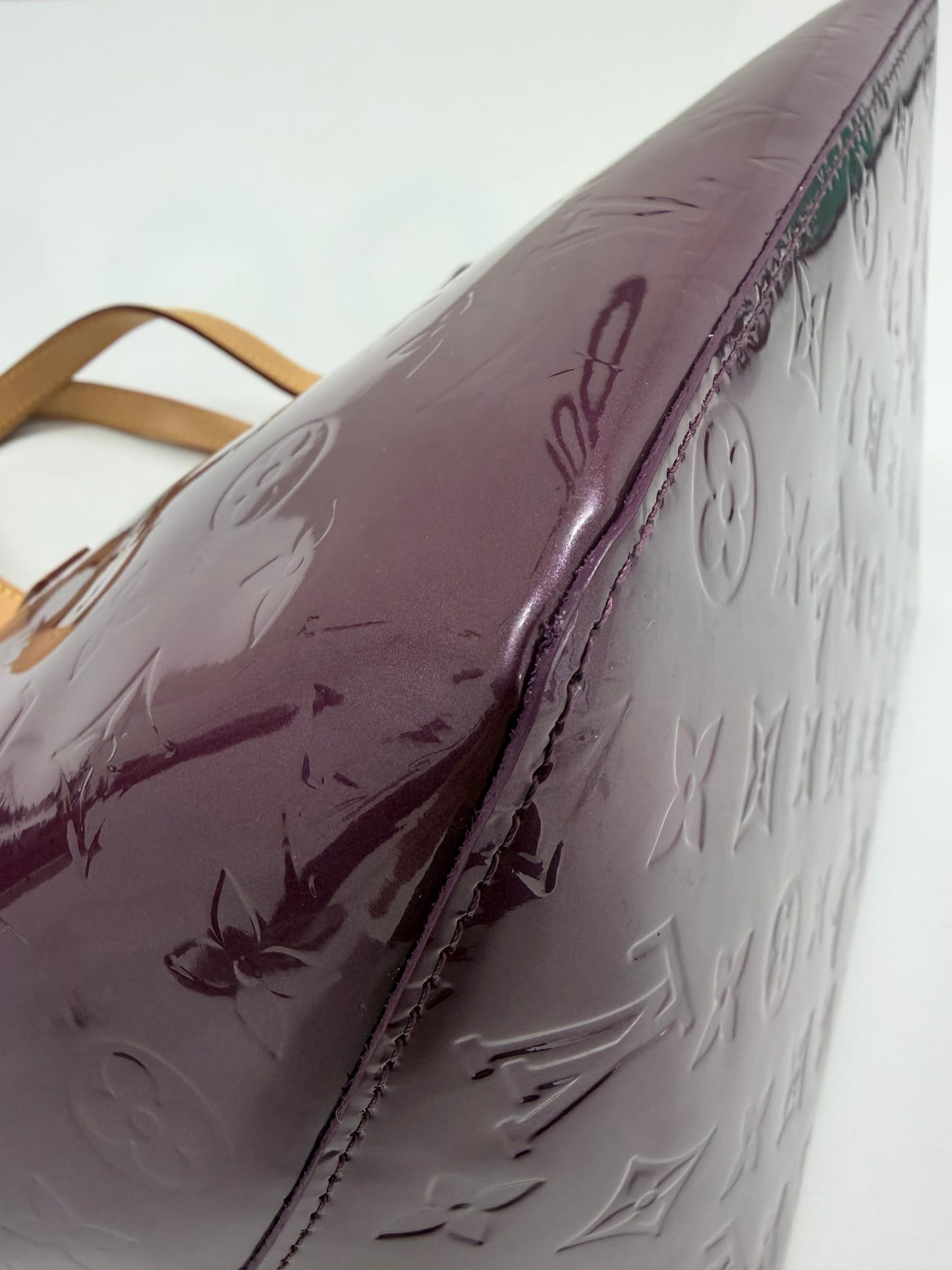 Louis Vuitton Violette Monogram Vernis Bellevue PM Bag - PRE OWNED