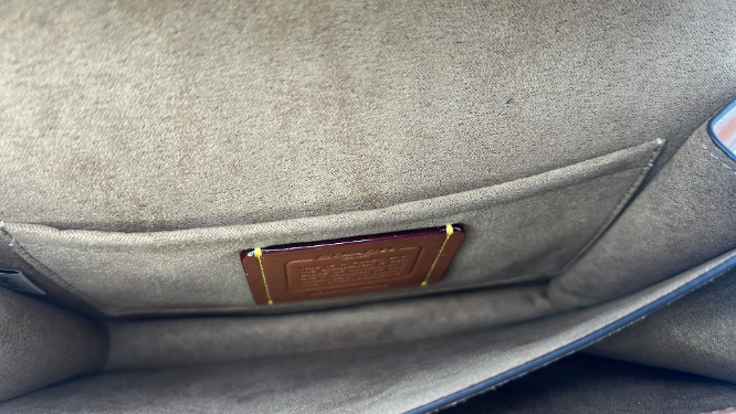 Coach Klare Crossbody Bag Women’s Peach Leather Shoulder Purse Gold-Tone Hardware