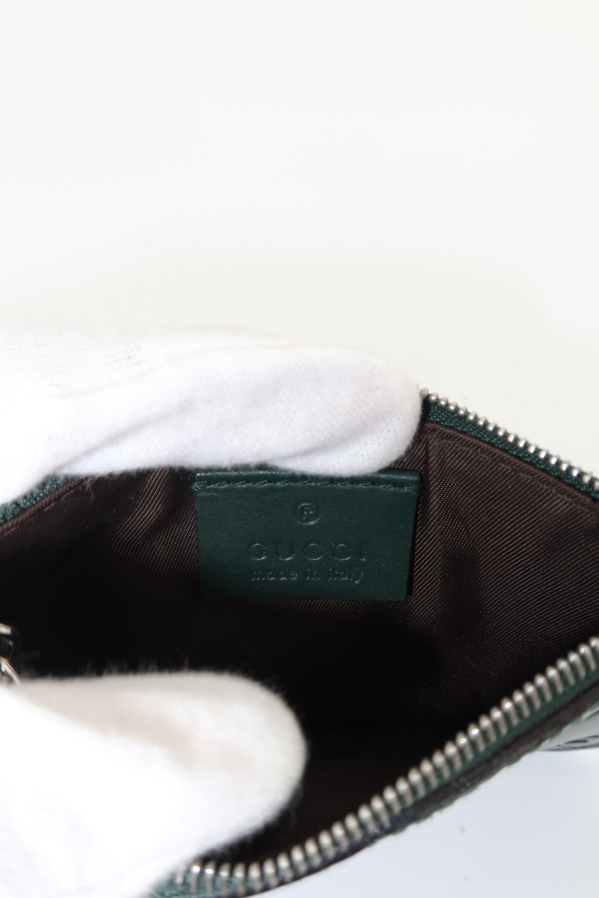 Gucci Signature Green Leather Zip Key Pouch with Chain & Clasp – additional photo 4