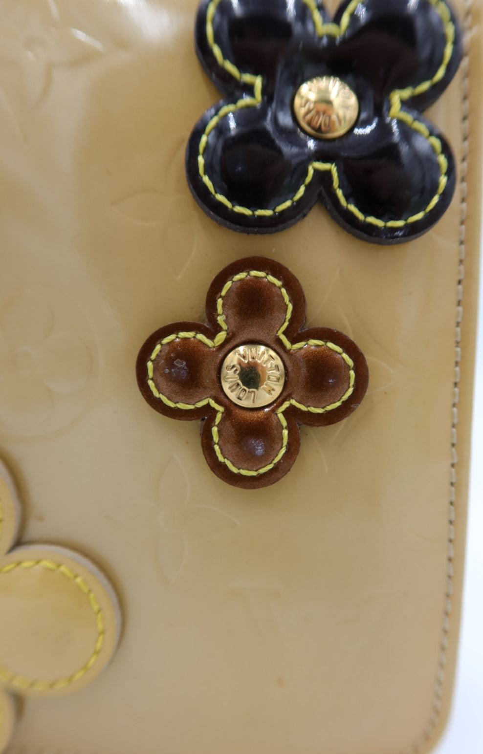 Louis Vuitton Monogram Vernis Lexington Pochette – Beige Floral – additional photo 9