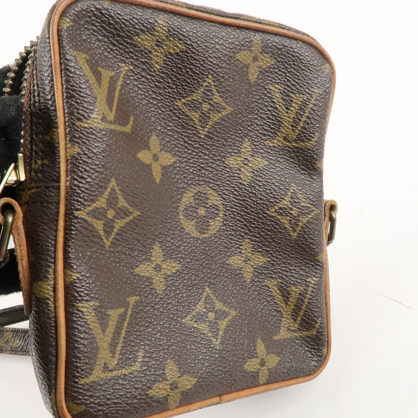 Auténtico bolso de hombro Louis Vuitton Mini Danube con monograma pre-amado M45268 - Marrón