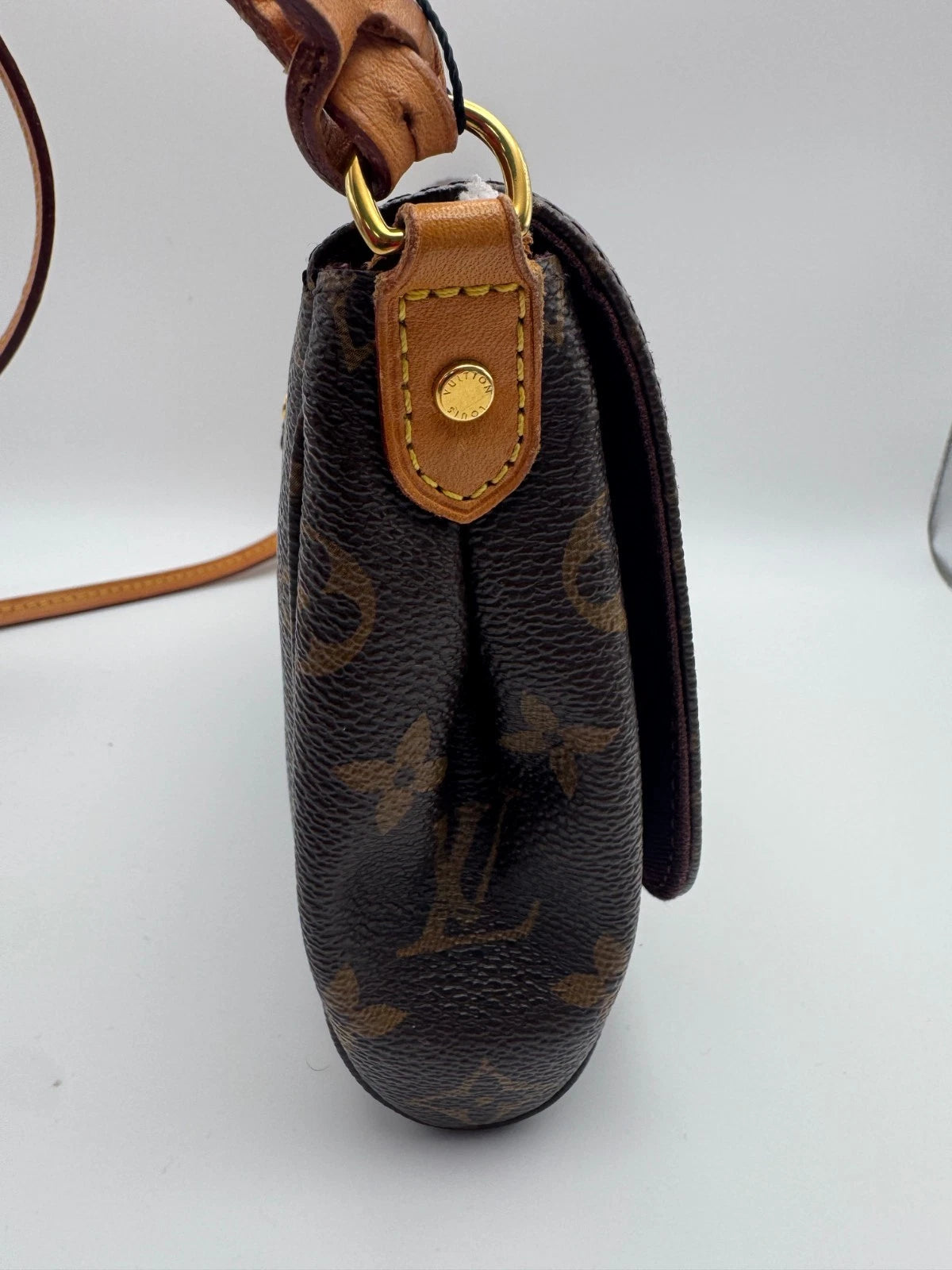 Louis Vuitton Monogram Canvas Shoulder Bag Brown LV Flap Crossbody Handbag Gold
