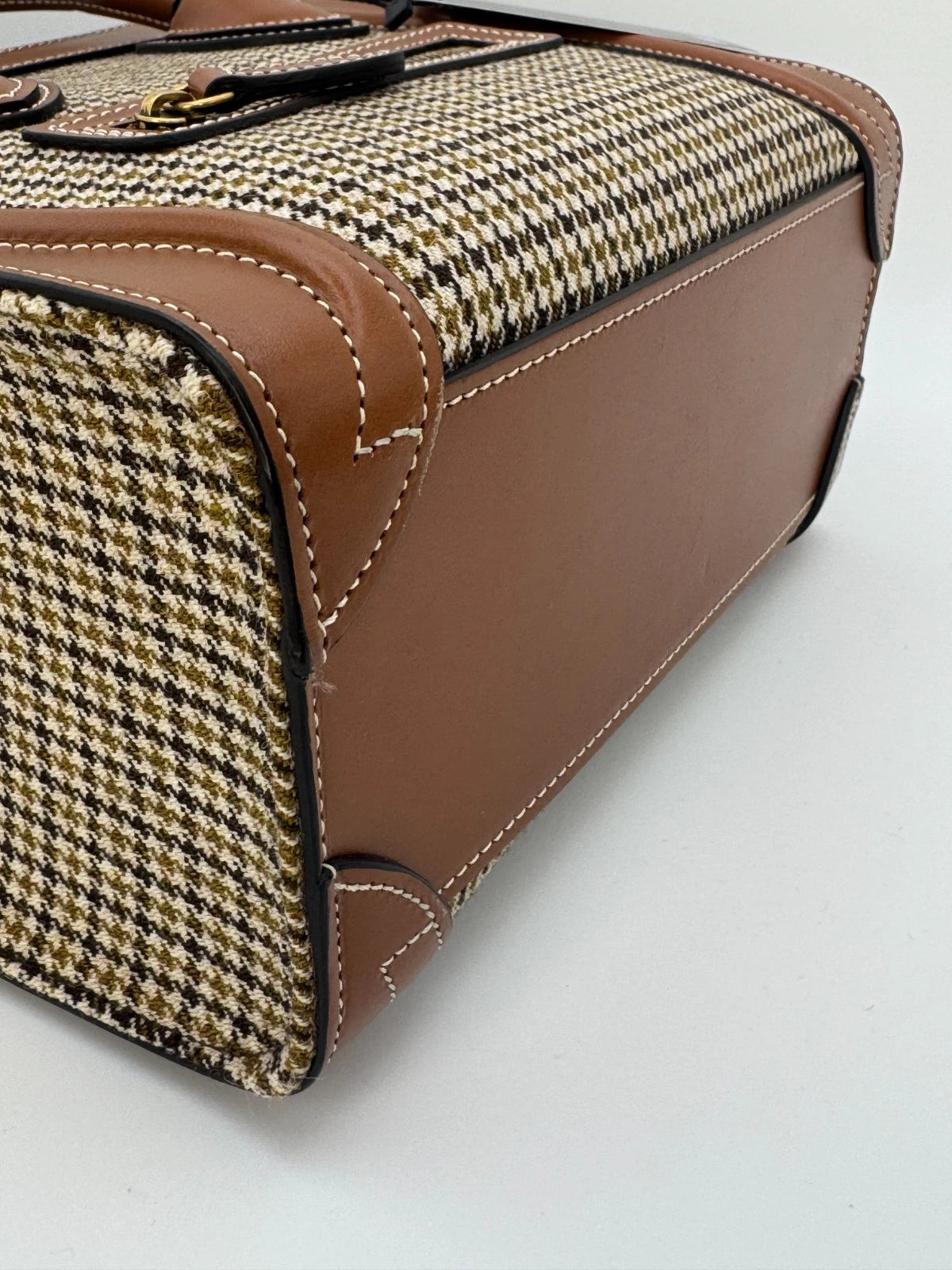 Celine Luggage Nano Tote Houndstooth Tweed & Tan Leather Top Handle Shoulder - PRELOVED